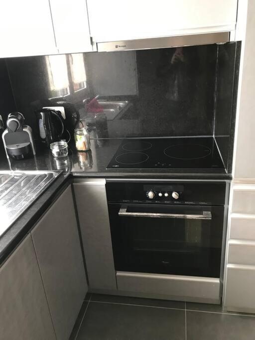 Appartement Proche Paris アルクイユ エクステリア 写真